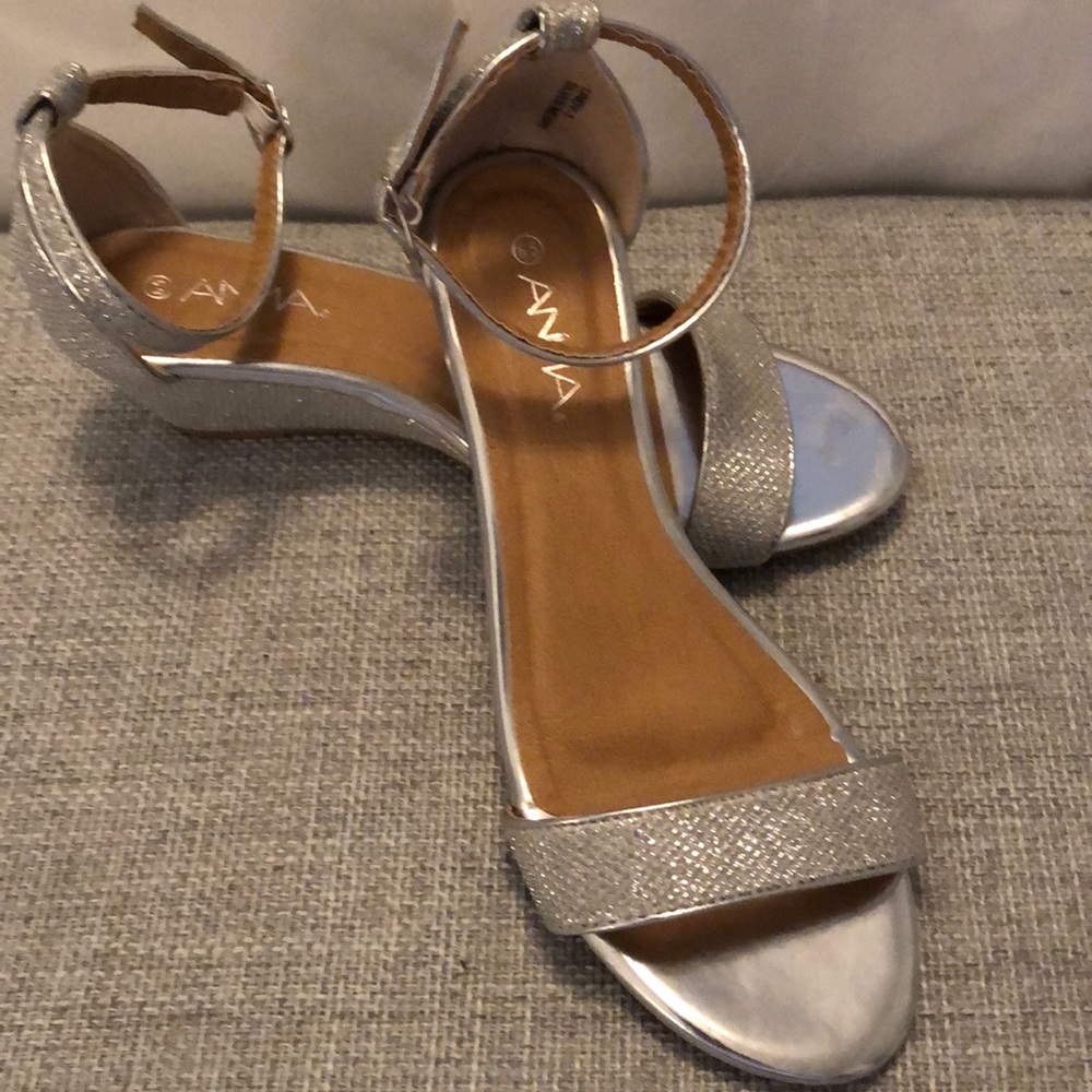 Anna silver dress shoes
